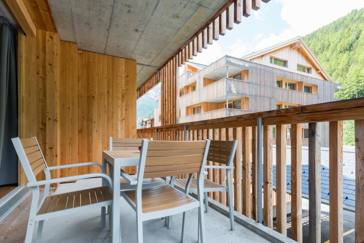 סאס-גרונד Montela Apartments - Haus C מראה חיצוני תמונה